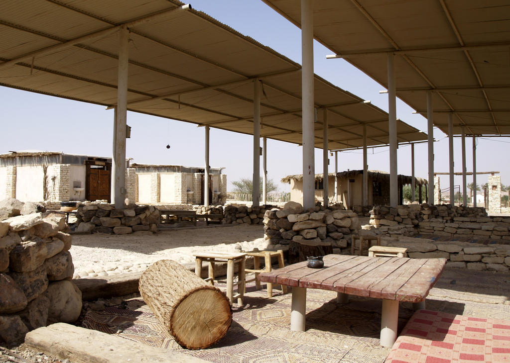 Incense And Spice Route Inn Zofar Exterior photo